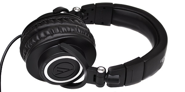 AUDIO TECHNICA ( オーディオテクニカ ) / ATH-M50