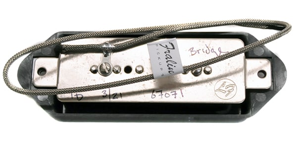 LINDY FRALIN ( リンディーフレーリン )  / Hum-Cancelling P90 Dogear Bridge Black画像3