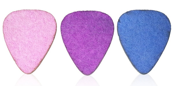 Mick&#39;s Picks ( ミックスピックス )  / UKE-1 Chroma Ukulele Picks 2.5mm（3枚セット 色: ランダム）画像2
