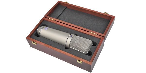  NEUMANN (ノイマン)　U87Ai
ラージダイアフラム/コンデンサーマイク 