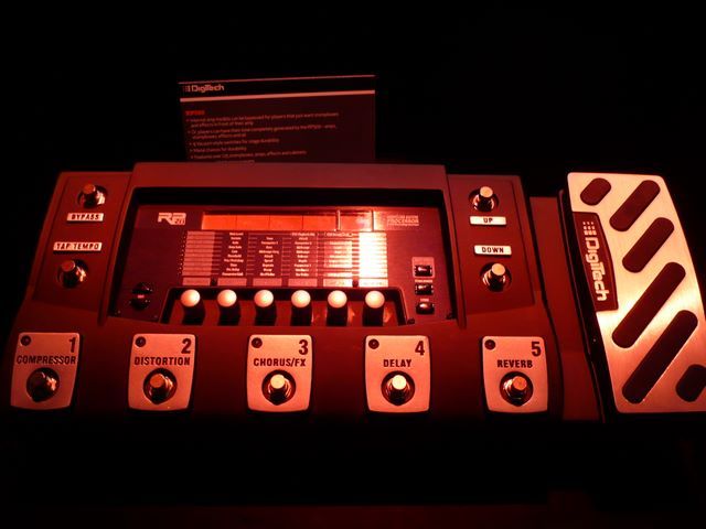 NAMM SHOW 2008 出展製品紹介 - きになるおもちゃ -ギター