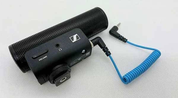 A Professional Microphone That Also Supports Shooting Beyond Talk - On-Camera Directional Mono Microphone with Reduced Noise