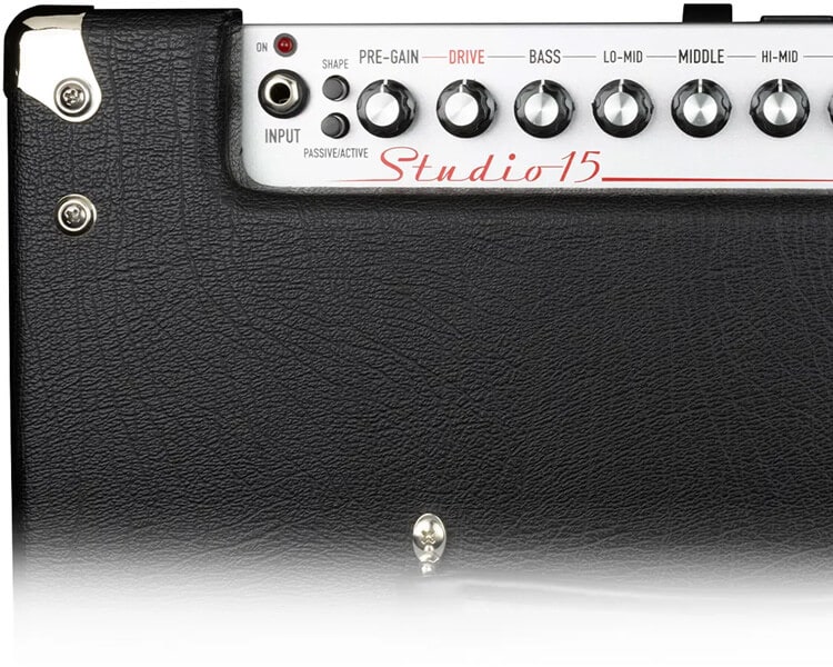 Ashdown STUDIO 8｜軽量＆省スペースなベースアンプ 自宅練習に