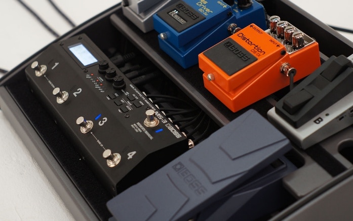 ⭐︎BOSS MS-3 ギターエフェクター Amazon.com: BOSS Multi Effects Switcher (MS-3) : Musical