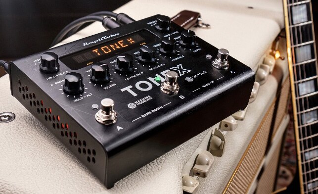 IK MULTIMEDIA ( アイケーマルチメディア ) TONEX Pedal マルチ