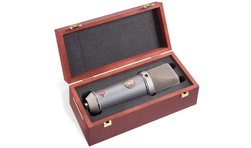 木箱に入った TLM 67