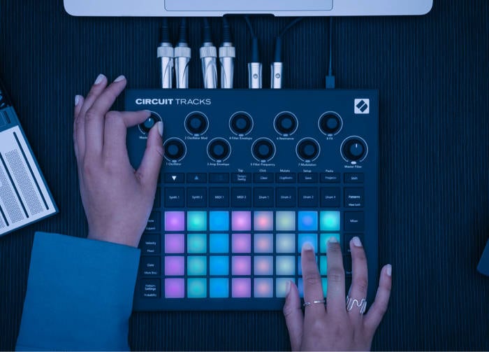 NOVATION ( ノベーション ) Circuit Tracks グルーブボックス 送料無料