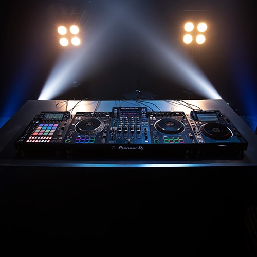 XDJ-XZ