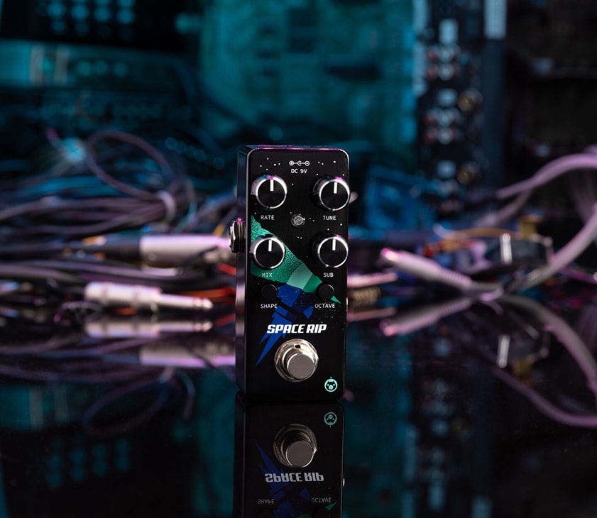 PIGTRONIX ( ピグトロニクス ) SPACE RIP ギター用シンセ 送料