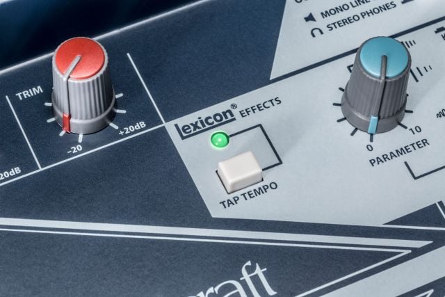 高音質】【おすすめ】Soundcraft Notepad-8FX アナログミキサー ライブ