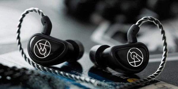 64 AUDIO / Aspire 4 64A-7365画像2
