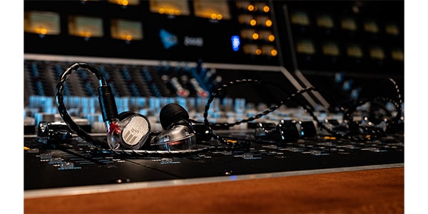 Acoustune ( アコースチューン ) RS THREE Translucido MONITOR
