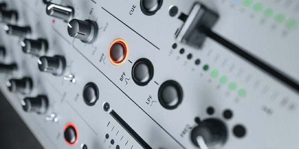 ALLEN&HEATH ( アレンアンドヒース ) Xone:96 高音質4chアナログ ALLEN&HEATH ( アレンアンドヒース ) Xone:96 高音質4chアナログ