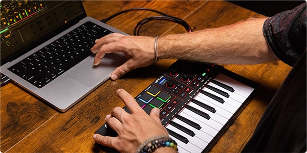 AKAI ( アカイ )  / MPK Mini IV Black MIDIキーボード画像5