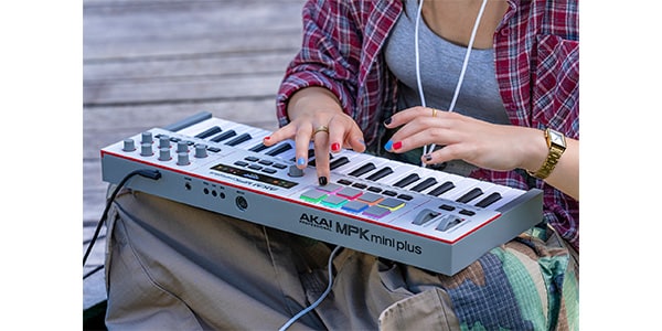 AKAI ( アカイ )  / MPK Mini Plus II MIDIキーボード画像9