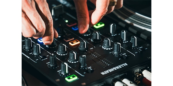 ALLEN&HEATH ( アレンアンドヒース )  / Xone:24 高音質2chアナログDJミキサー画像8