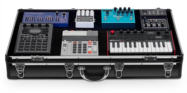 Analog Cases ( アナログケーシズ )  / Unison パフォーマンス・ケース XL