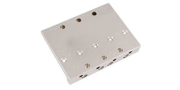ALLPARTS / BB-3350-001 Omega Bass Bridge Nickel画像4