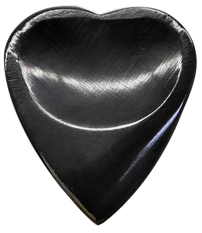 /Wild Picks　Cow Horn Heart Pick Double Dent Black