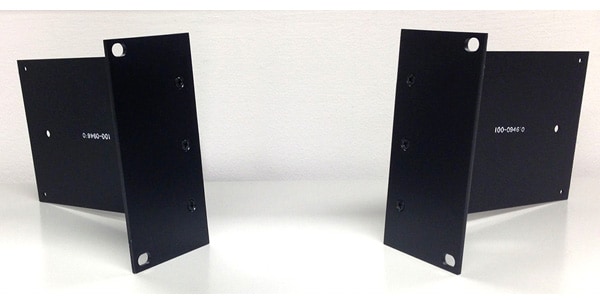 API / Rack Ear Kit (Non D-Sub)