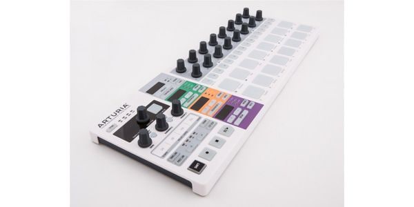 BEATSTEP PRO/Arturia/楽器を3台演奏できるシーケンサー！！