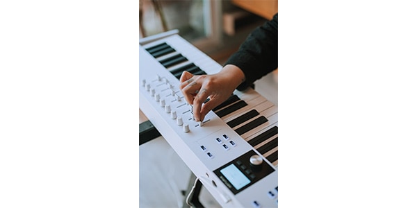 ARTURIA / KeyLab Essential 88 MK3 White画像5