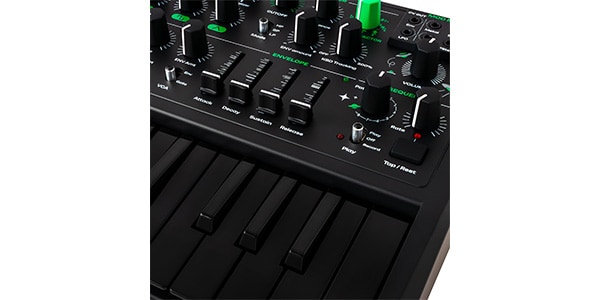 ARTURIA ( アートリア )  / MicroBrute UFO画像7