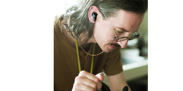 audio technica / ATH-CKR70TW BK 完全ワイヤレスイヤホン画像6