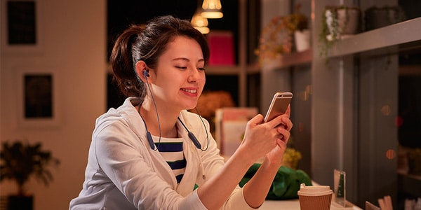 audio technica / ATH-CKS330XBT BL Blue Wireless Earphones画像6