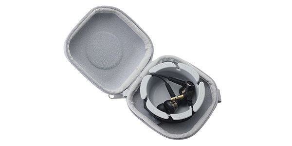 audio technica ( オーディオテクニカ )  / AT-HPP300 WH キャリングケース 画像2