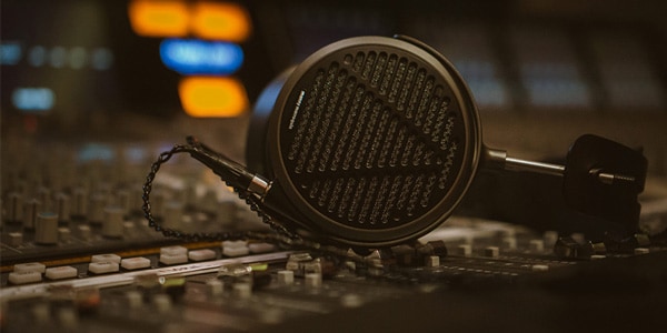 AUDEZE /  MM500 Planar Field Drive Over-Ear Headphones画像4