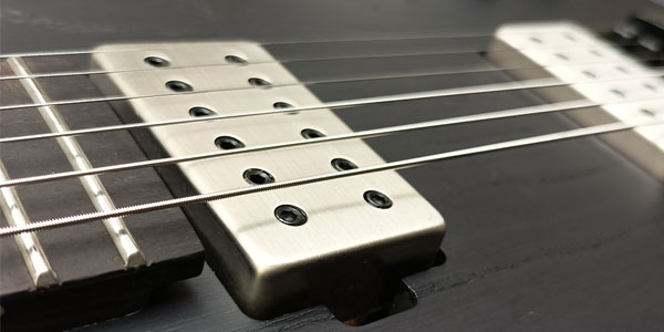Balaguer Guitars ( バラゲール・ギターズ )  / The Woodman BB Baritone Bburchell The Dark Horse画像2