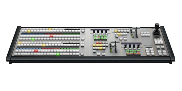 Blackmagic Design/ATEM 2 M/E Broadcast Panel　コントロールパネル