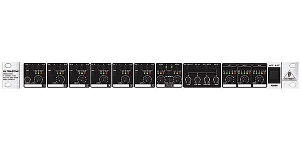 BEHRINGER / ZMX8210 ULTRAZONE 画像2