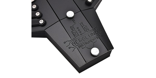 Berglund Instruments / NuRAD R2 Matte Black Battery installed OP画像3