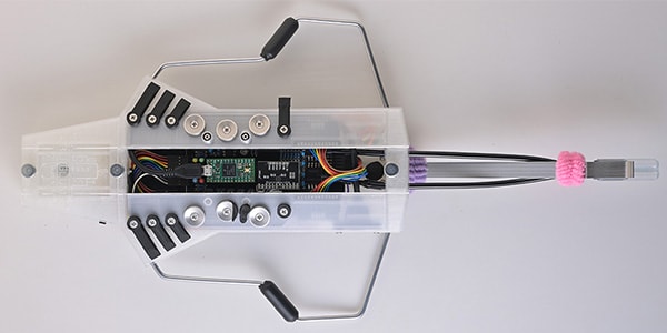 Berglund Instruments / NuRAD R2 伊東たけしモデル画像3