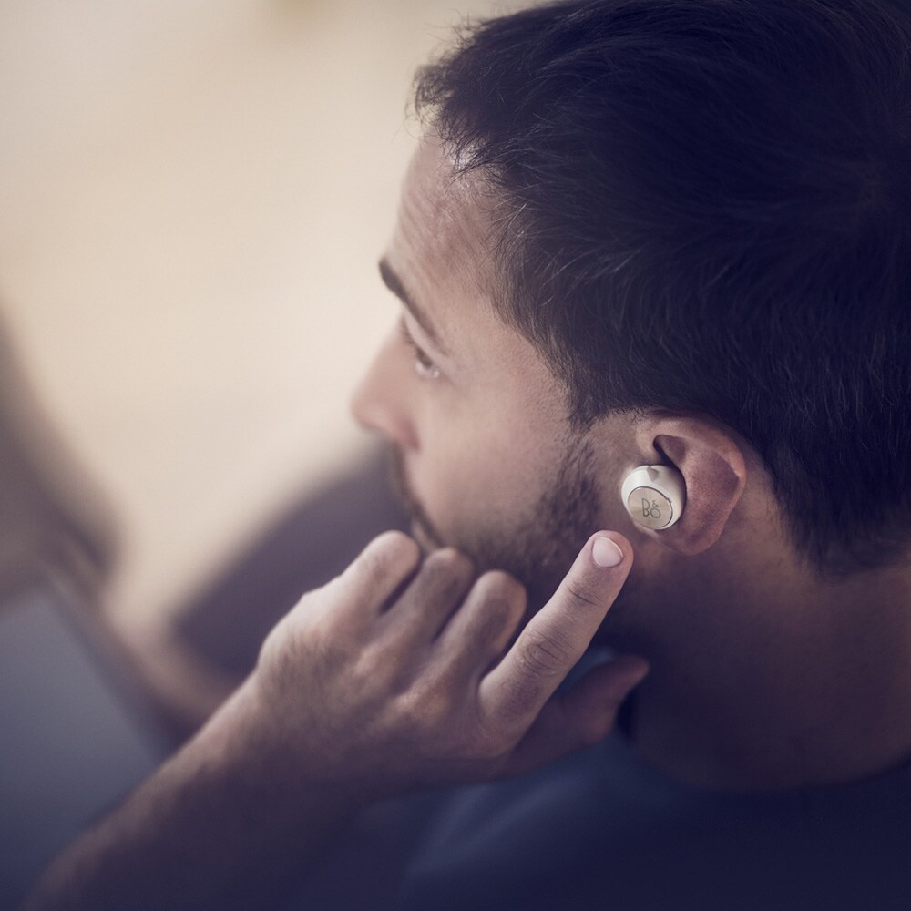 Bang&Olufsen ( バング・アンド・オルフセン ) Beoplay EQ Sand 完全