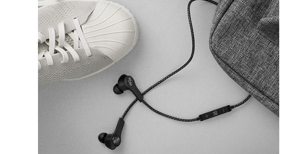Bang&Olufsen / BeoPlay H5 Black 画像4