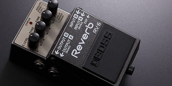 RV-6 Digital Reverb Boss エフェクター