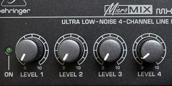 BEHRINGER ( ベリンガー ) MX400 MICROMIX 4chラインミキサー 送料無料 | サウンドハウス
