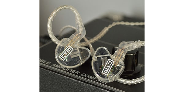 Clear Tune Monitors / C32-UNI-2