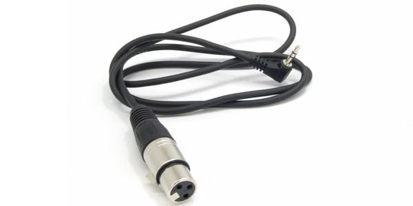 CLASSIC PRO/CXM003F オーディオケーブル XLR ステレオミニ 0.9m