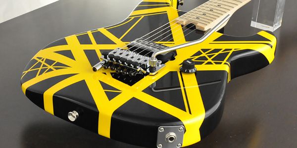 EVH / EVH Striped Black with Yellow Stripes 画像2