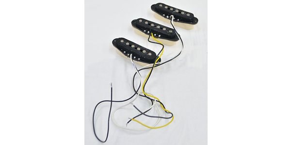 FENDER ( フェンダー ) Hot Noiseless Strat PickUps Set 送料無料