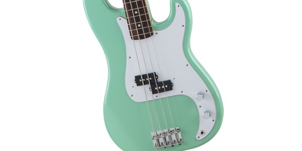 FENDER ( フェンダー ) Made in Japan Traditional 