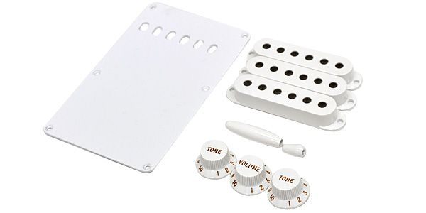 FENDER/VINTAGE-STYLE STRATOCASTER ACCESSORY KIT - WHITE