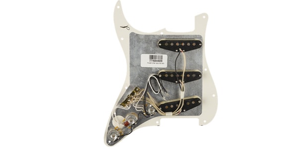 FENDER / Pre-Wired Strat Pickguard, Original '57/'62 SSS, Parchment 画像2