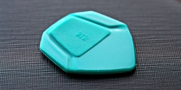 ROMBO / Shell Pick w-blue - 0.95mm