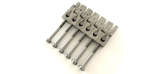 FU-Tone ( エフユートーン ) Titanium Replacement Saddles (6) 送料