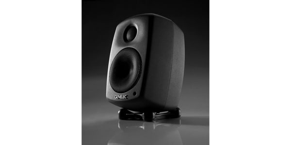 GENELEC 8010AP スタジオモニタースピーカー、1本、ダークグレー 高